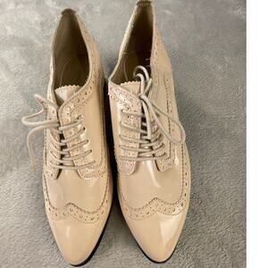 Women's Gunmetal Nude Oxford Shoes, Wingtip Design, Patent Leather, Size 7.5